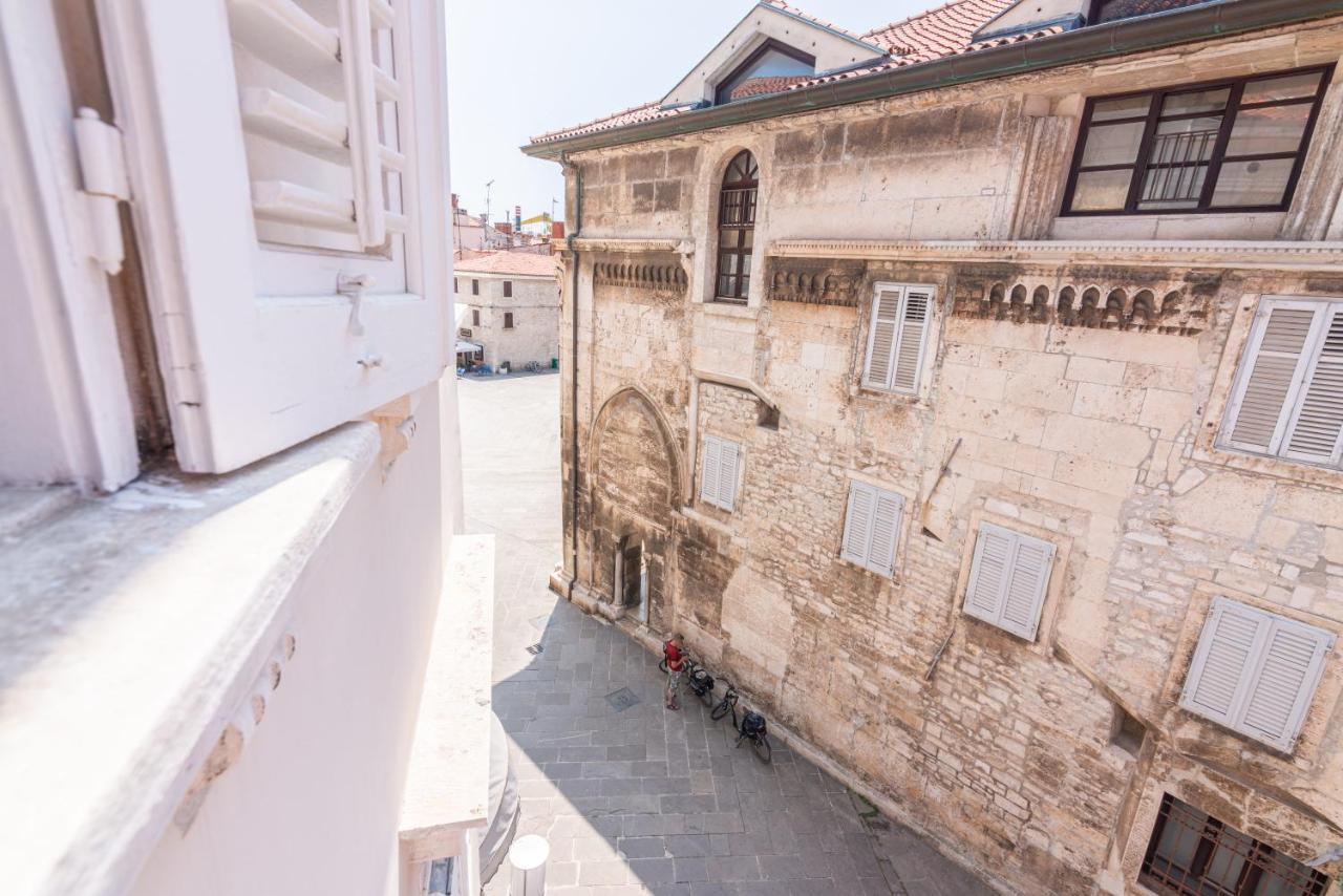 Diana'S Chamber Apartment Pula Exterior photo